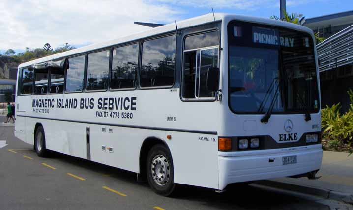Magnetic Island Mercedes OH1418 Custom 15